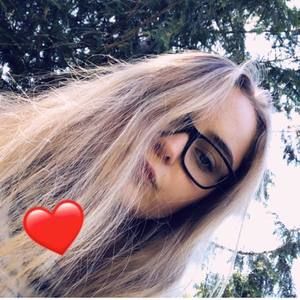 Meet your Posher, Sierra